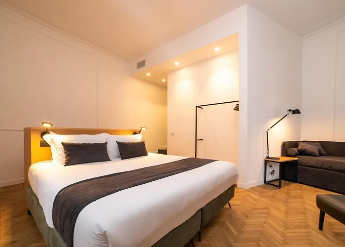 Youroom Boncompagni Pensión
